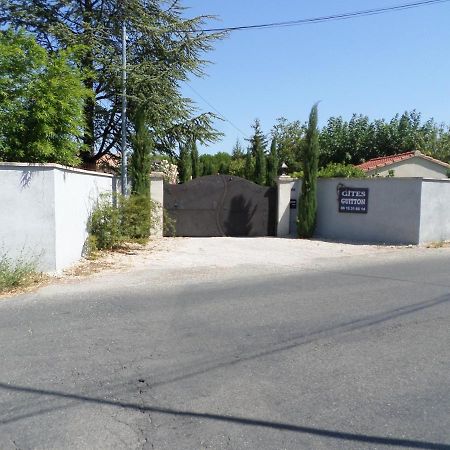 Appartements Et Valreas Exterior photo