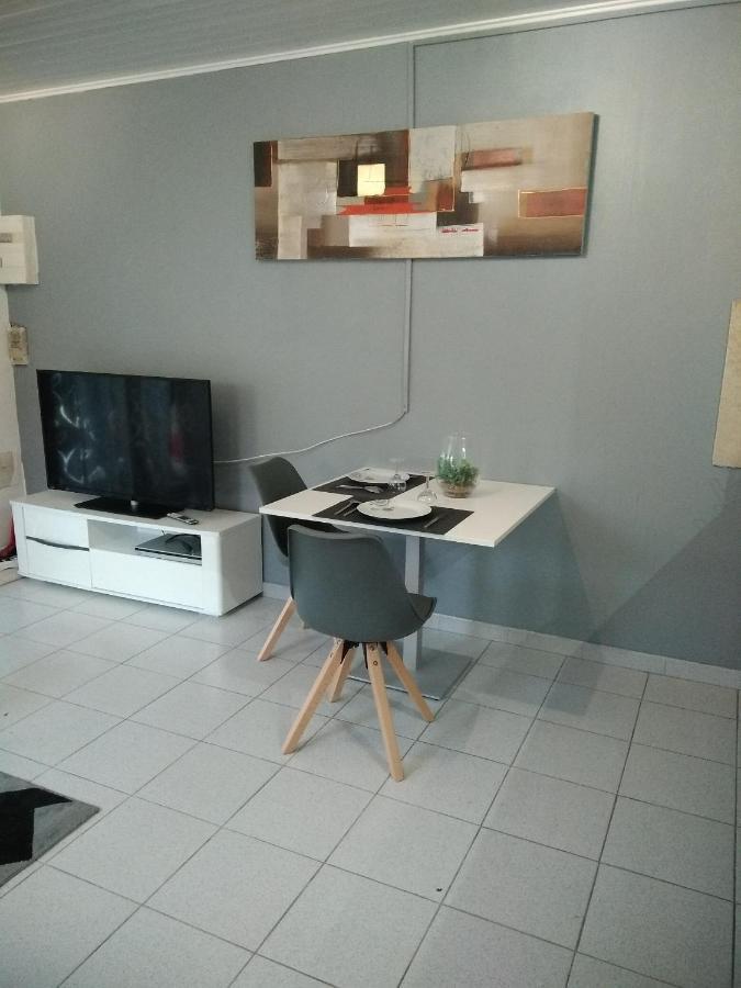 Appartements Et Valreas Exterior photo