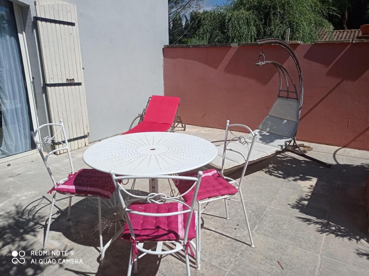 Appartements Et Valreas Exterior photo